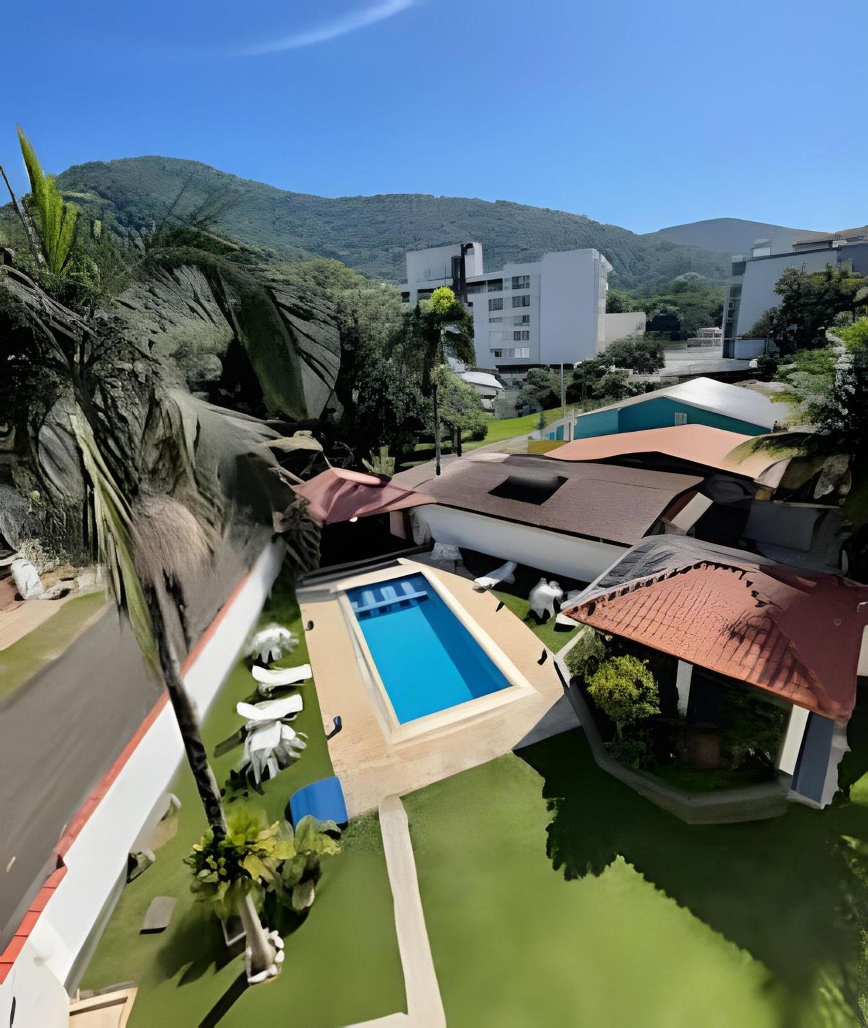 Apartamento de 3 Quartos com Piscina Privativa